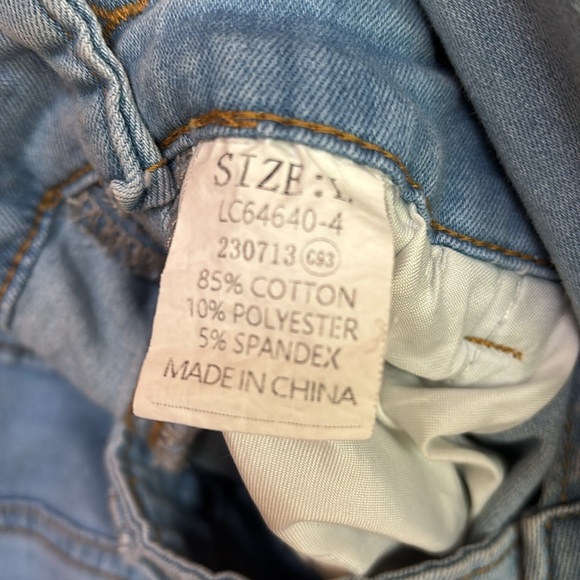 Denim Distressed Short Overalls, stretchy, - Picture 4 of 4